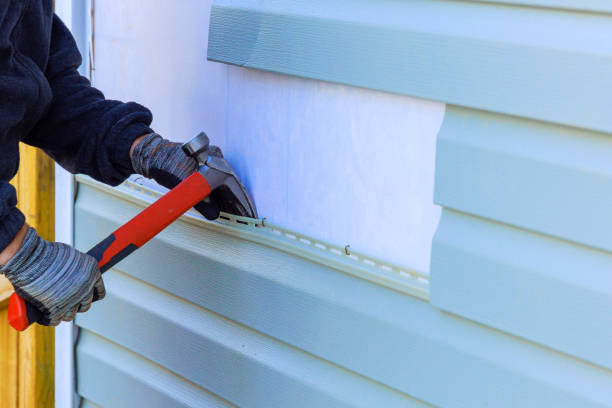 Reliable Siding Repair contractor in Elm City, NC by Creative Siding